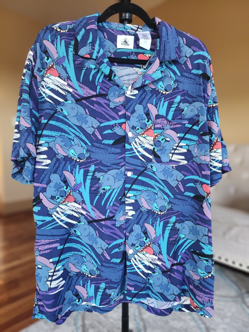 Disney Lilo & Stitch Tropical Button-Up Shirt XL NWOT 100% Viscose